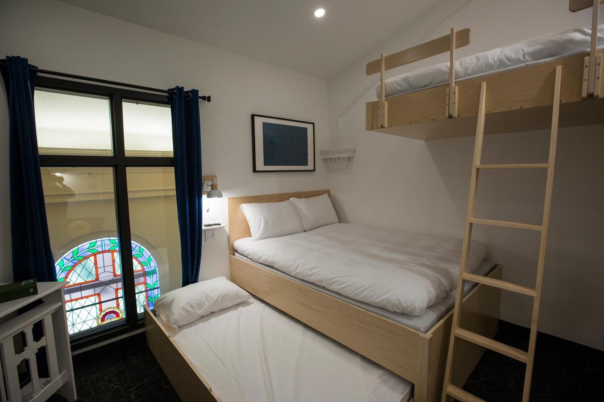 Le Saint-Creme Hotel อัลมา ภายนอก รูปภาพ