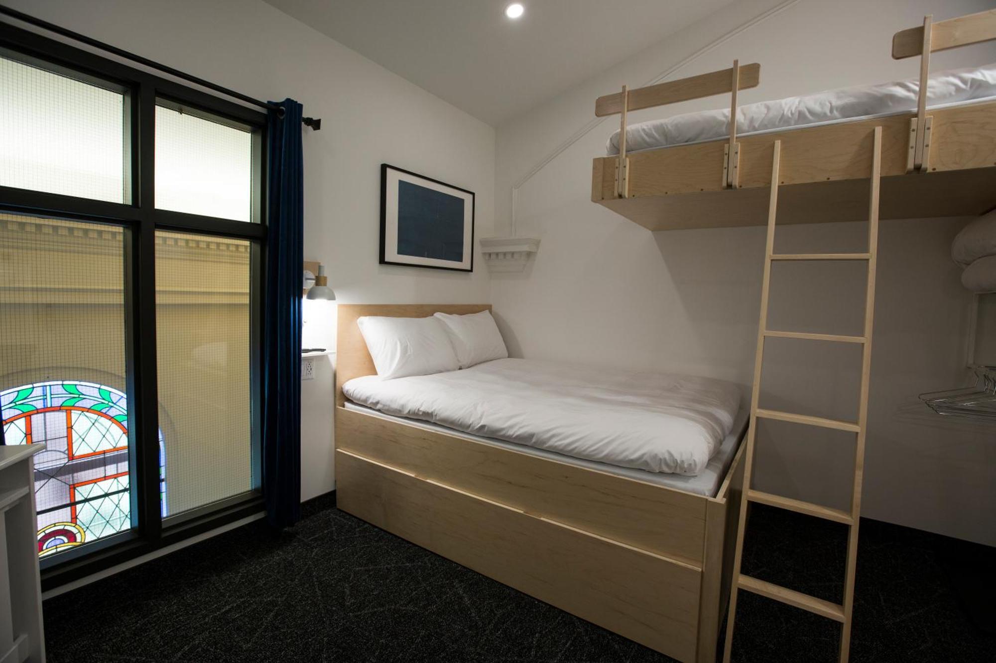Le Saint-Creme Hotel อัลมา ภายนอก รูปภาพ